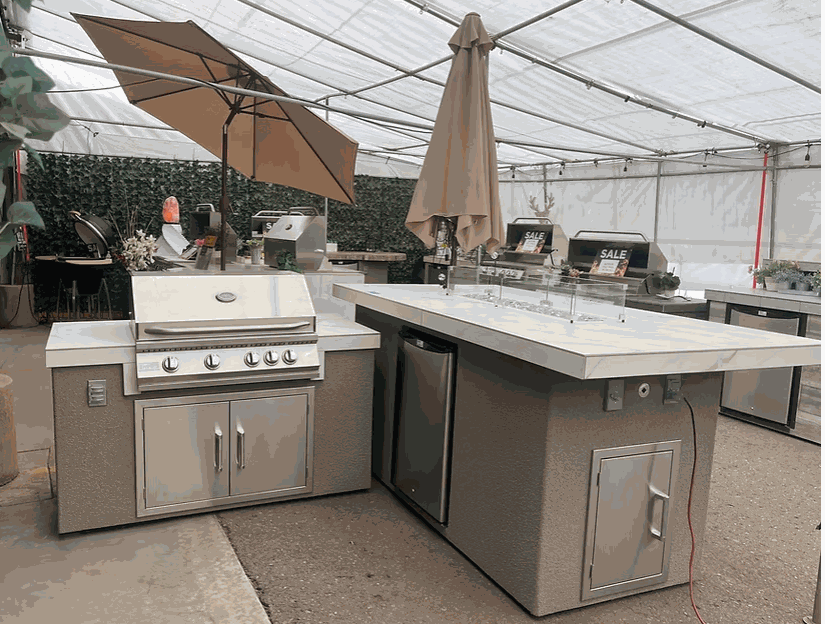 Kokomo Baja Blaze Outdoor Kitchen Island with Fire Pit – 4-Burner Grill, 7’6" Bar, Fridge & Umbrella | Propane