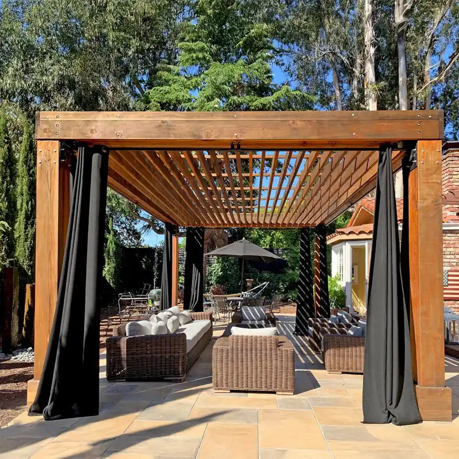 Silverado-Modern_Pergola